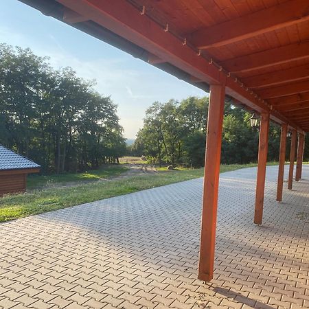 Farma Holy Vrch Apartment Kurdejov Bagian luar foto