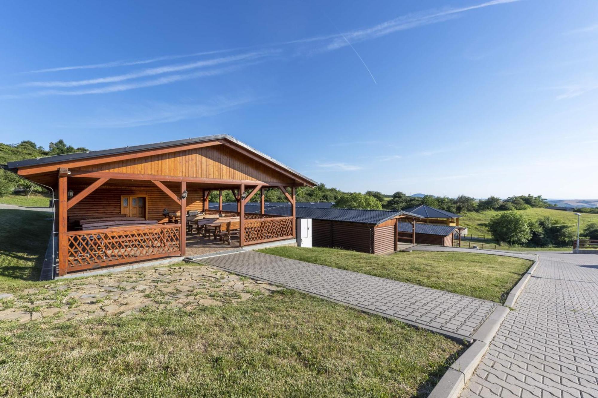 Farma Holy Vrch Apartment Kurdejov Bagian luar foto