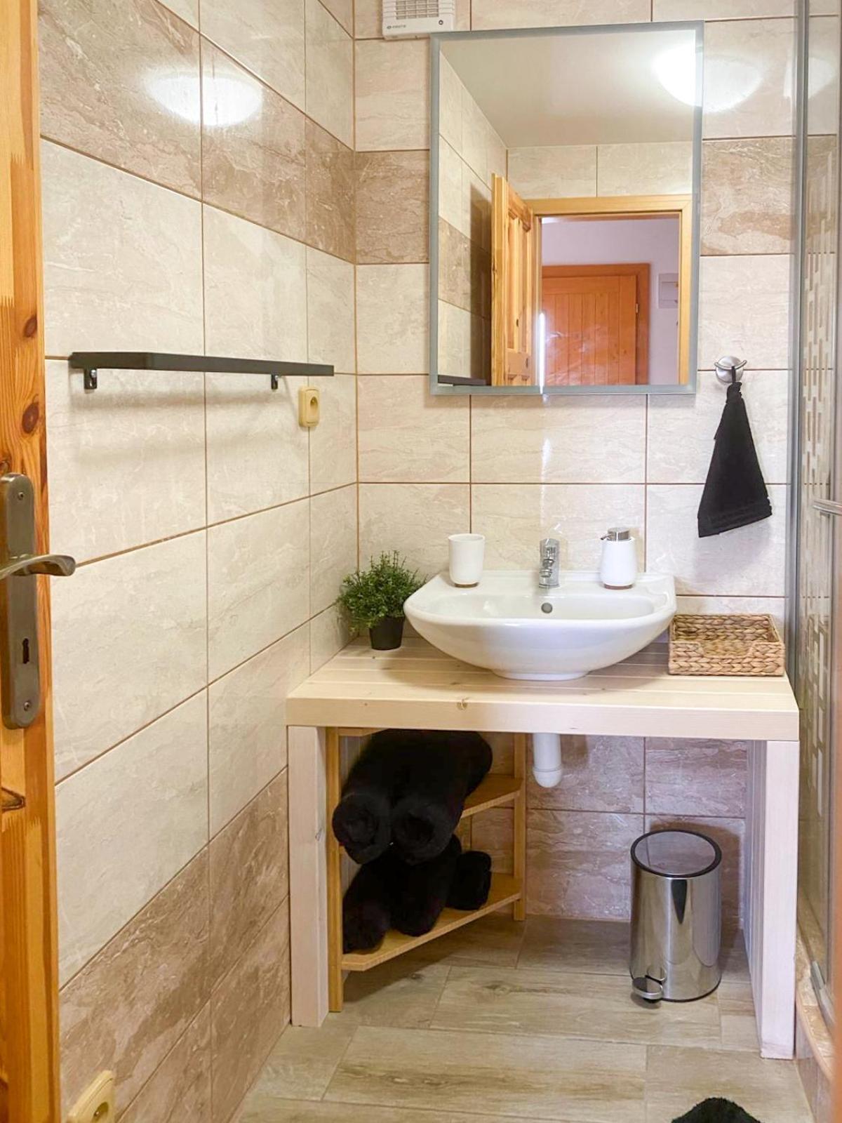 Farma Holy Vrch Apartment Kurdejov Bagian luar foto